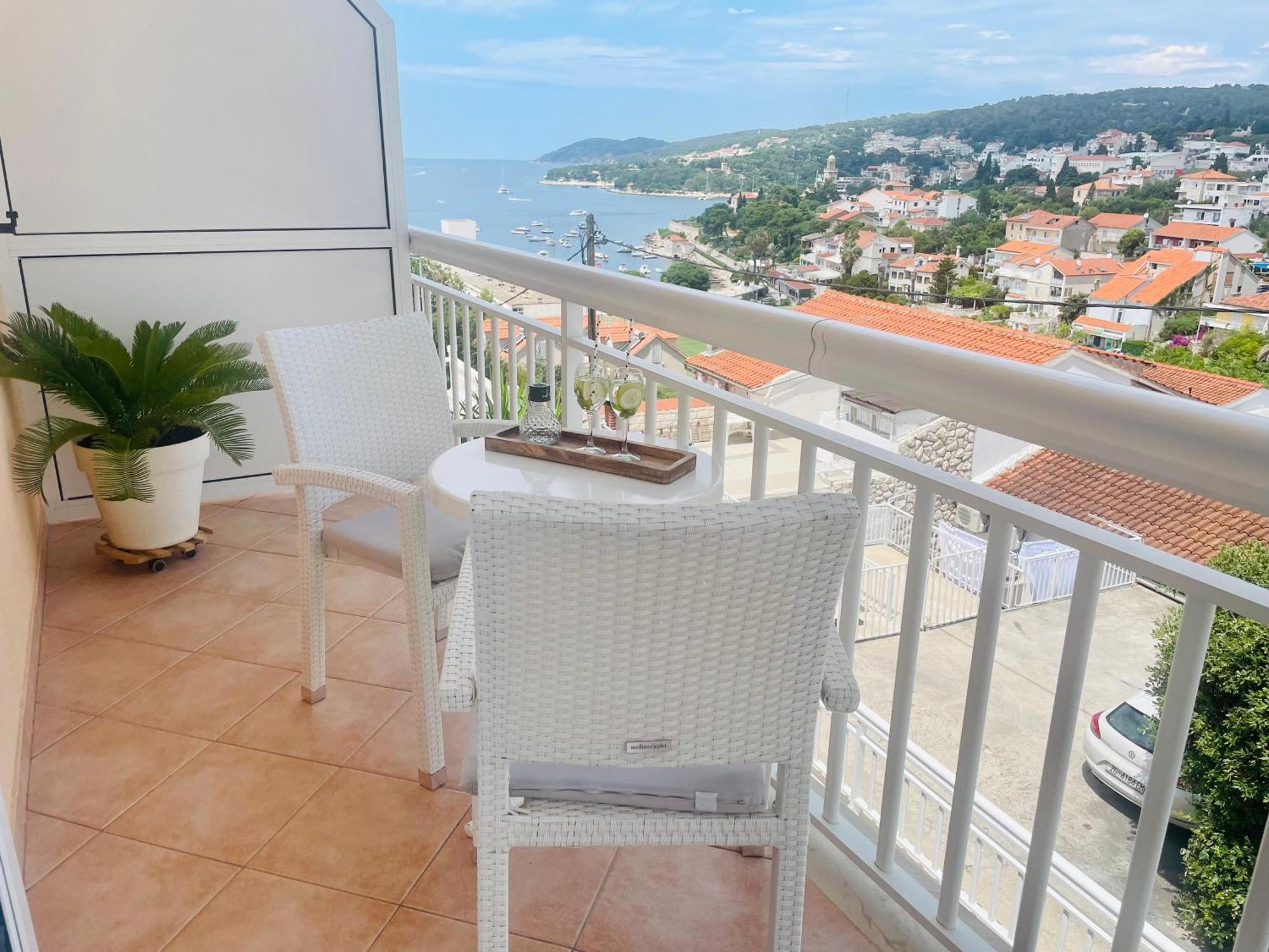 Apartments Sunny Elza Đảo Hvar Phòng bức ảnh