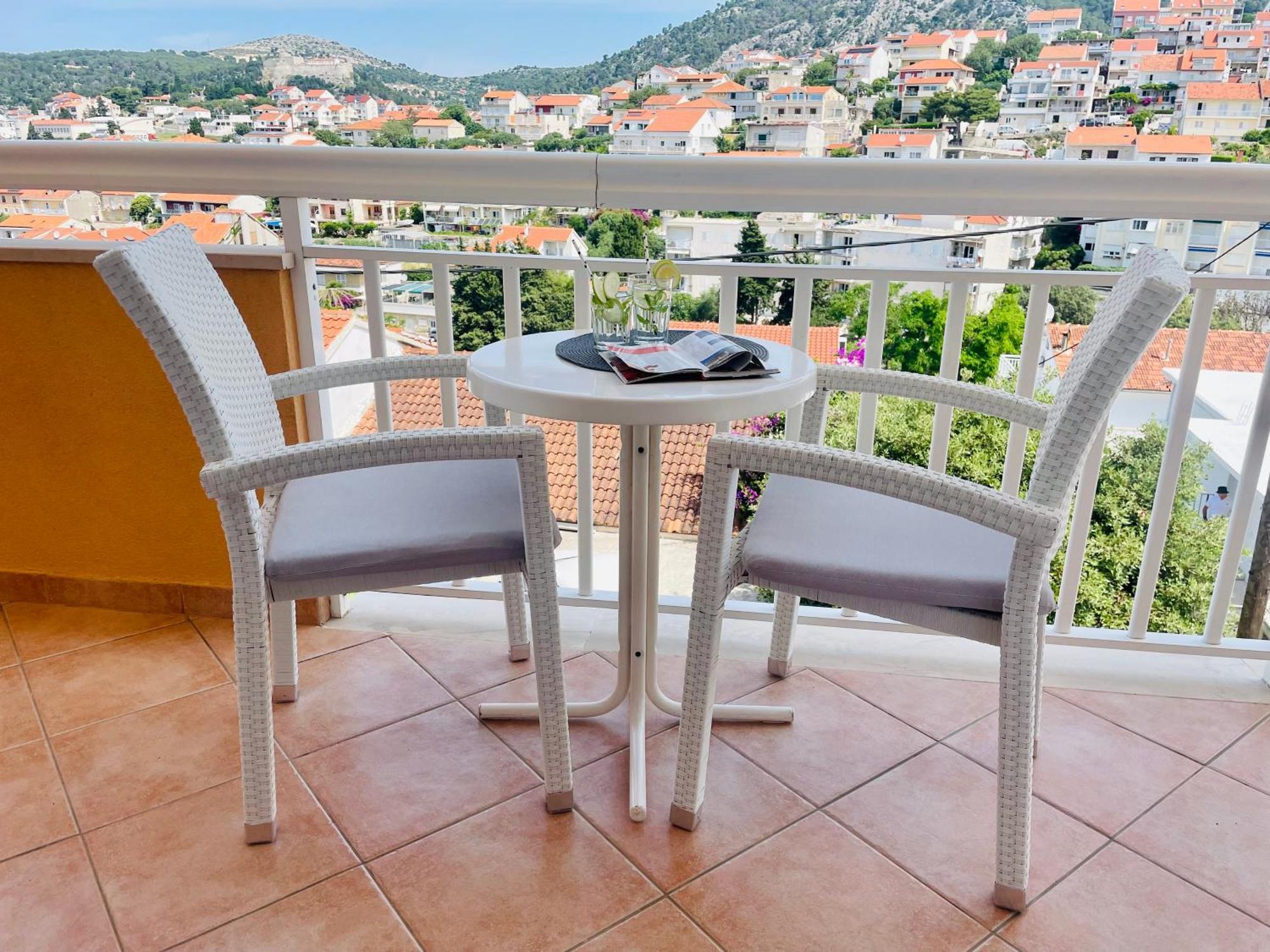 Apartments Sunny Elza Đảo Hvar Ngoại thất bức ảnh