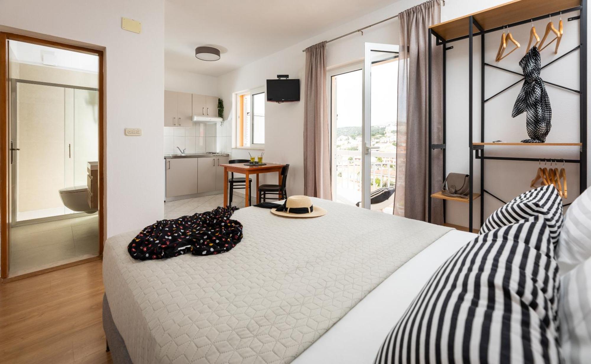 Apartments Sunny Elza Đảo Hvar Ngoại thất bức ảnh