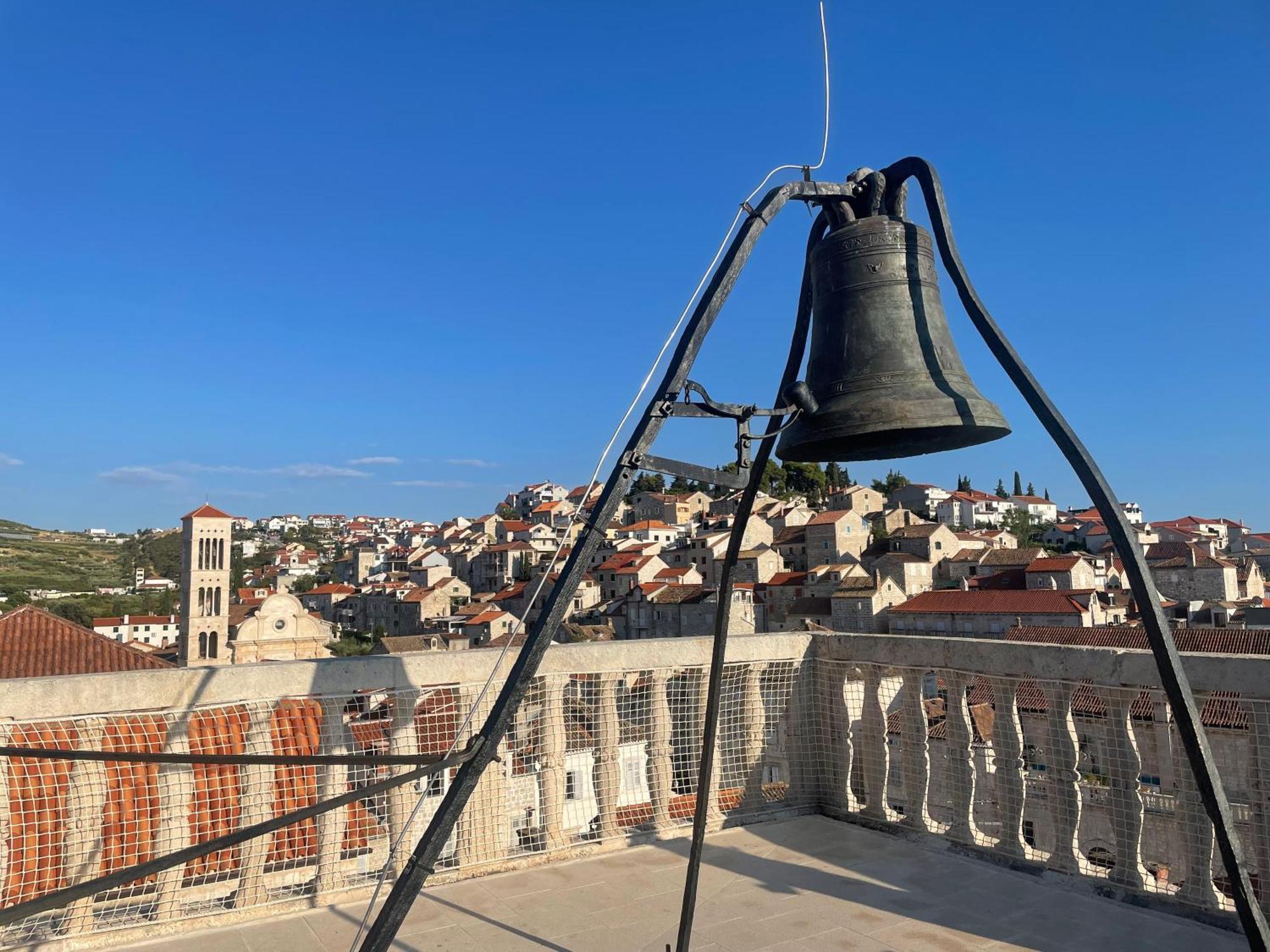 Apartments Sunny Elza Đảo Hvar Ngoại thất bức ảnh